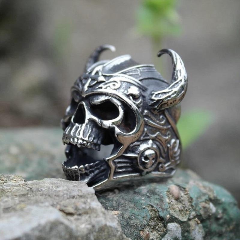 Warrior Horns Skull Ring
