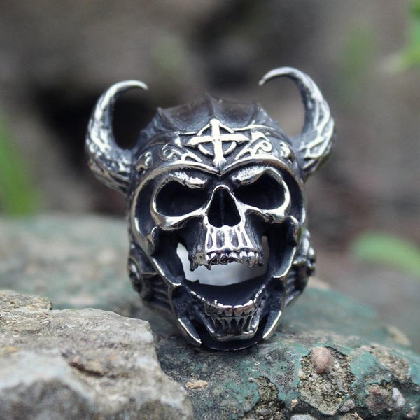 Warrior Horns Skull Ring