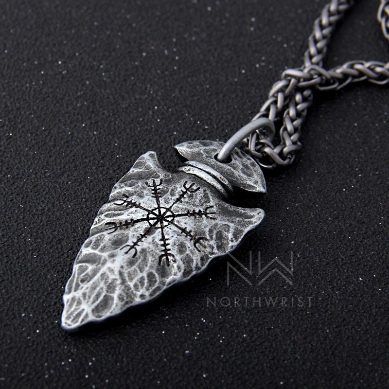 Aegishjalmur Spear Pendant