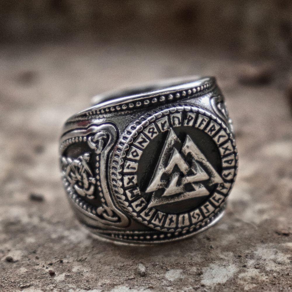 Valknut Ritual Ring