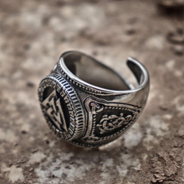 Valknut Ritual Ring